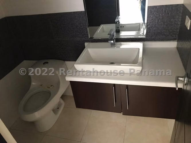 Alquiler de Apartamento en Dos Mares Ph Elite 400 KC