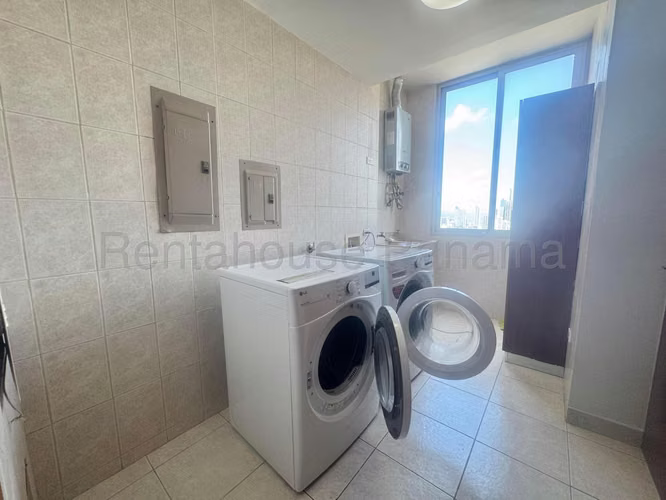 Alquiler de Apartamento de 394mts en Punta Pacífica