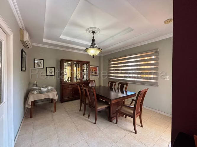 Casa en Venta en Altos de Panama JG