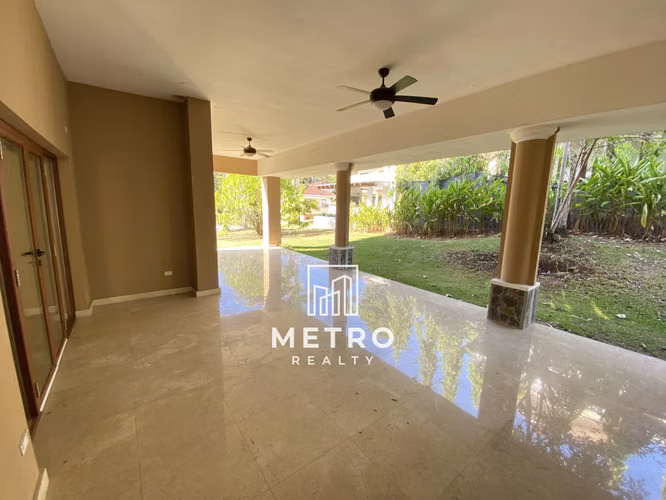Venta de Casas en Clayton en Senderos de Camino de Cruces