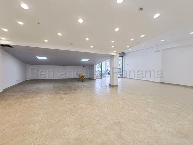 Local Rental in Costa del Este, Plaza Comercial 507 (Direct Customer Only)