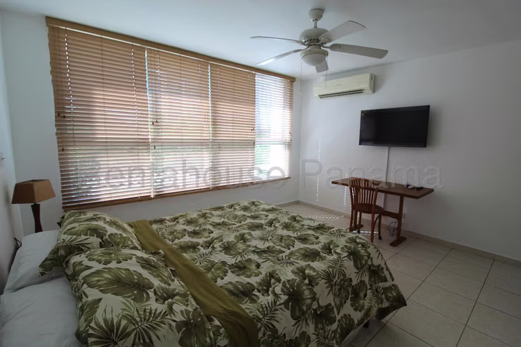 VENTA DE APARTAMENTO EN COSTA DEL ESTE PH VERTIKAL RR