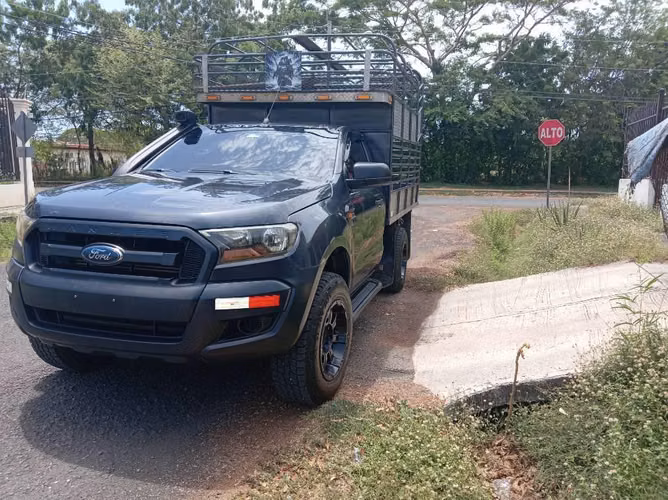 Ford Ranger 4X4 Cabina Sencilla 2018