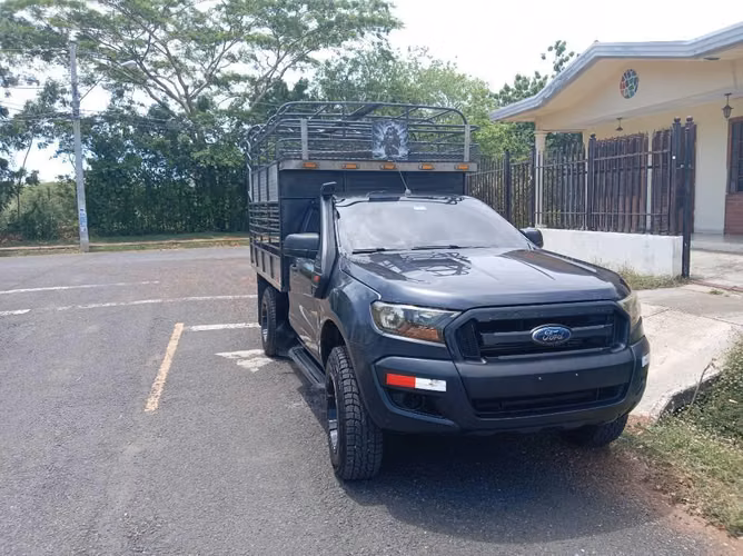 Ford Ranger 4X4 Cabina Sencilla 2018