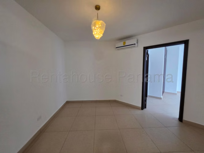 Venta de Apartamento en Costa del Este Ph Country Club Solo Cliente Directo MC