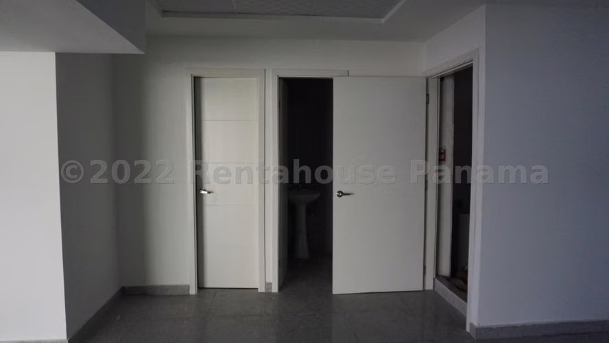 Venta de Oficina en Avenida Balboa Bicsa Tower NS