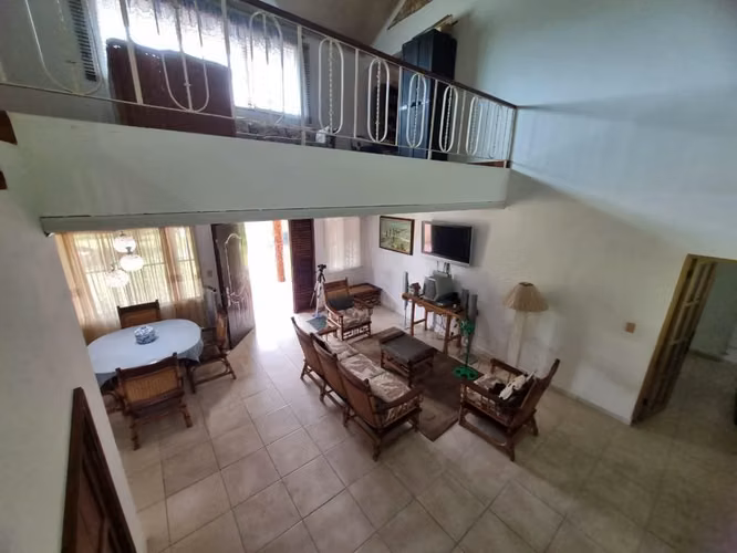 VENDO RESIDENCIA AMOBLADA EN CORONADO 1200 M2 DE TERRENO