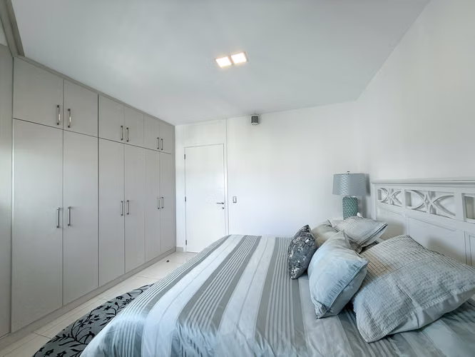 Apartamento Espacioso con Vistas al Océano en Allure at the Park, Bella Vista