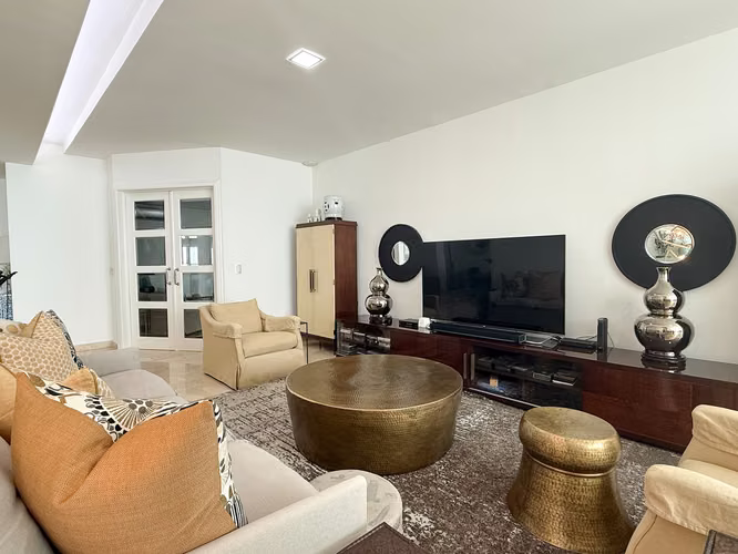 Apartamento Espacioso con Vistas al Océano en Allure at the Park, Bella Vista