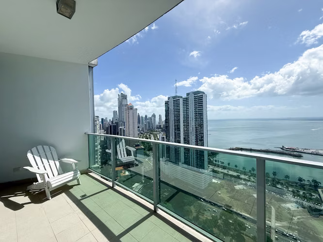 Apartamento Espacioso con Vistas al Océano en Allure at the Park, Bella Vista