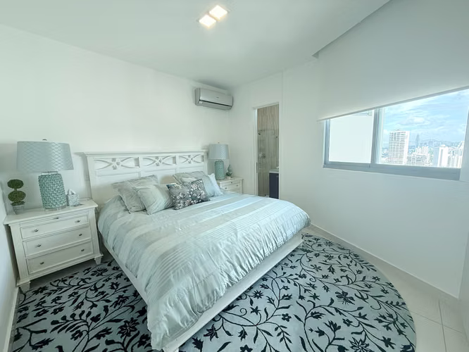 Apartamento Espacioso con Vistas al Océano en Allure at the Park, Bella Vista
