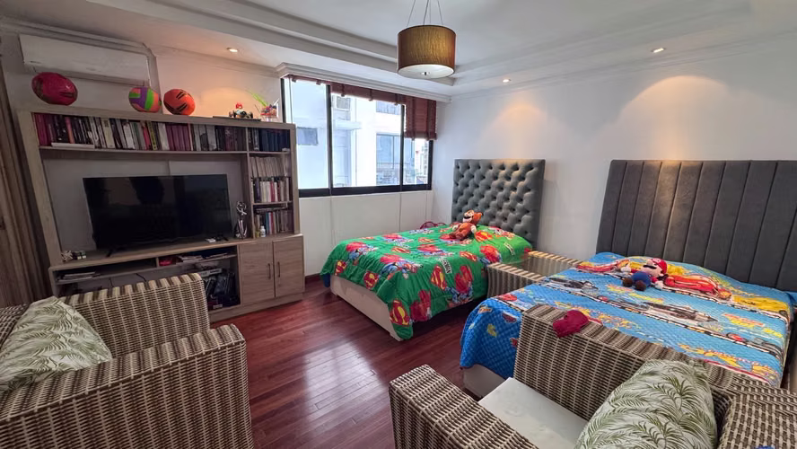 Se Vende Apartamento con Vista Al Mar en El PH Princesa del Mar en La Av Balboa 27LDC167
