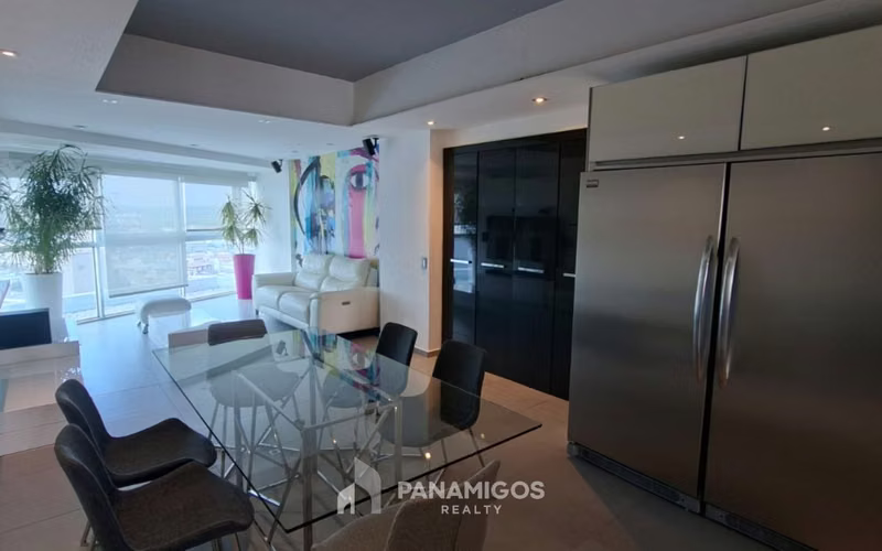 Apartamento en venta en Yacht Club - Ave. Balboa - Imagen 2