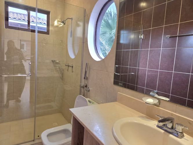 RESIDENCIAL EL DORAL - COSTA SUR -  VENTA