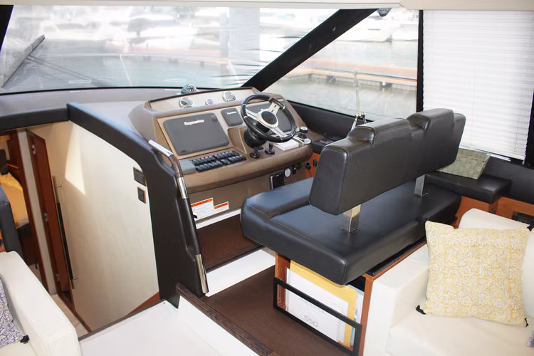 VENDO YATE 2006 60'
