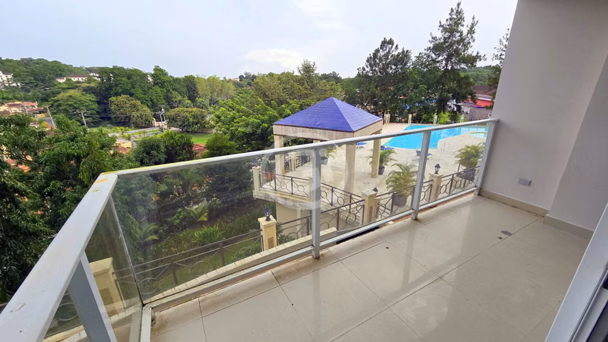 Venta Apartamento Pine Hill Albrook Remate