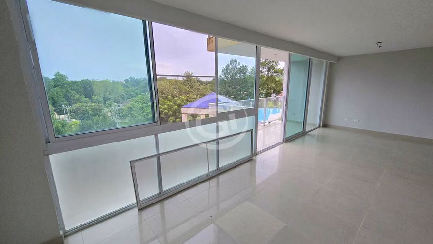 Venta Apartamento Pine Hill Albrook Remate