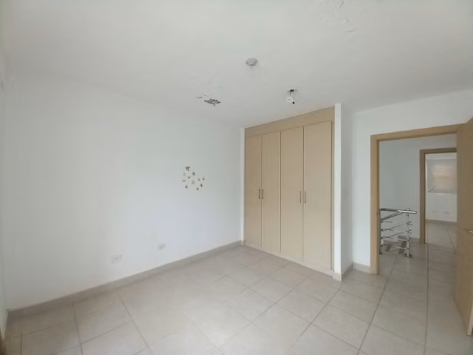Venta de casa en Brisas del Golf Norte - PH Victoria
