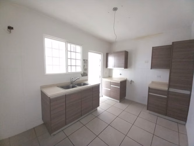 Venta de casa en Brisas del Golf Norte - PH Victoria
