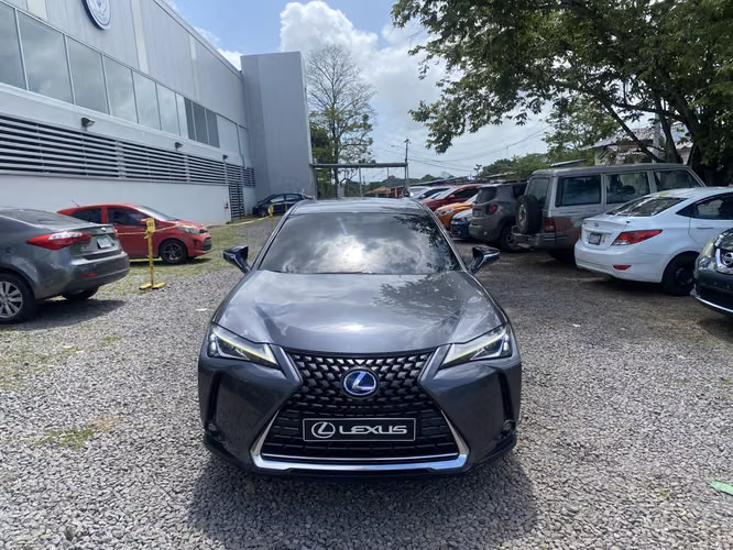 Lexus UX 250h Hybrid 2022 | Gris Sonic Chrome | Full Equipo | Excelente Estado