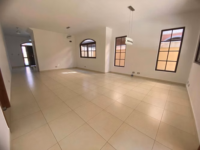 VENTA DE CASA PH EL DORAL COSTA SUR - Imagen 3