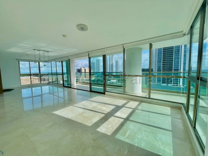 VENTA DE APARTAMENTO COSTA DEL ESTE GM