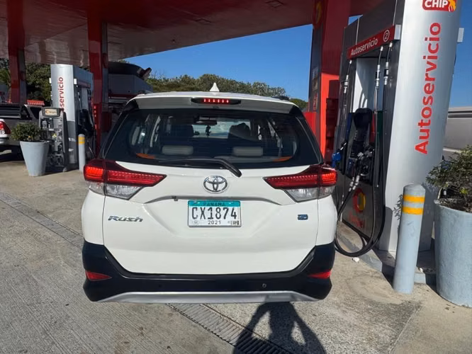 TOYOTA RUSH - 2019