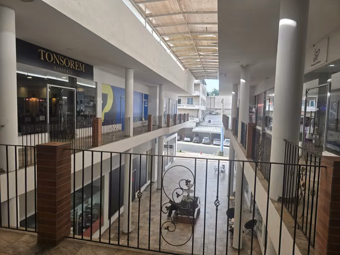 Plaza Comercial en Venta – Bella Vista, Panamá