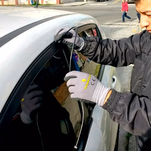 Cerrajeria vehicular , abrir auto , asistencia vial .