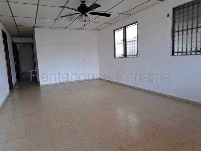 Se Vende Casa en Chanis MDV27-192