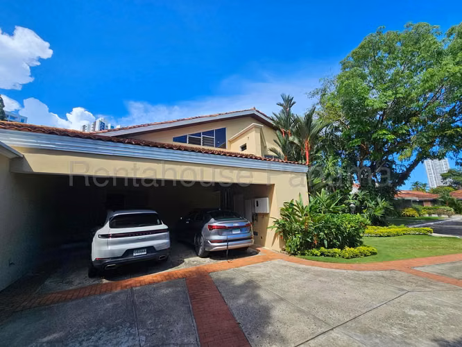 Venta de casa Unifamiliar en Ph Los Almendros 26MVCH5085