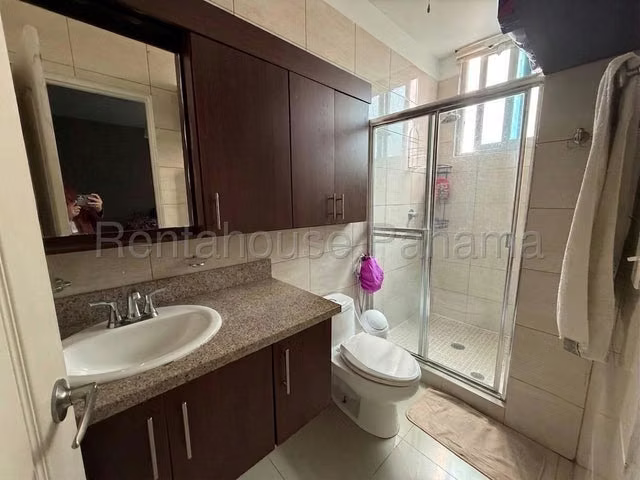 Apartamento en venta en PH Cangrejo Bay 27LRL221