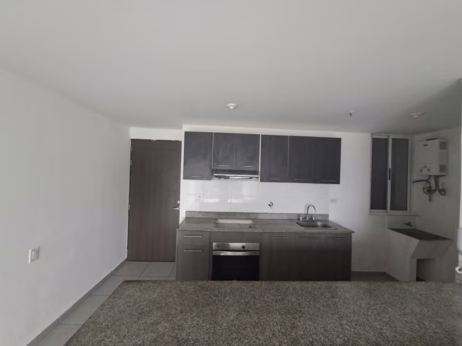 Venta de Apartamento en PH Aviñon - Tumba Muerto