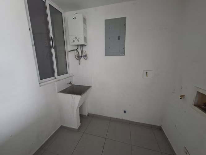 Venta de Apartamento en PH Aviñon - Tumba Muerto