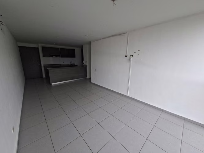 Venta de Apartamento en PH Aviñon - Tumba Muerto