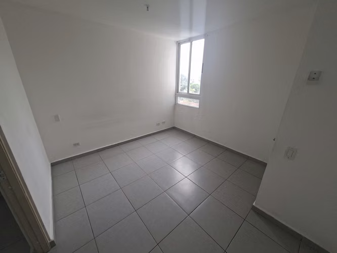Venta de Apartamento en PH Aviñon - Tumba Muerto