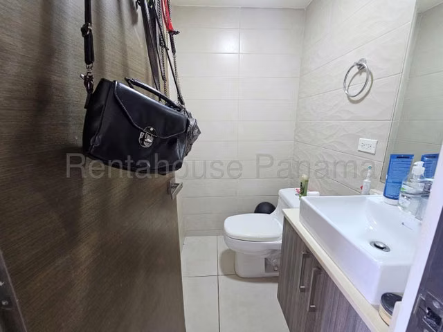 Venta de Apartamento en Panamá Pacifico 27LBR186