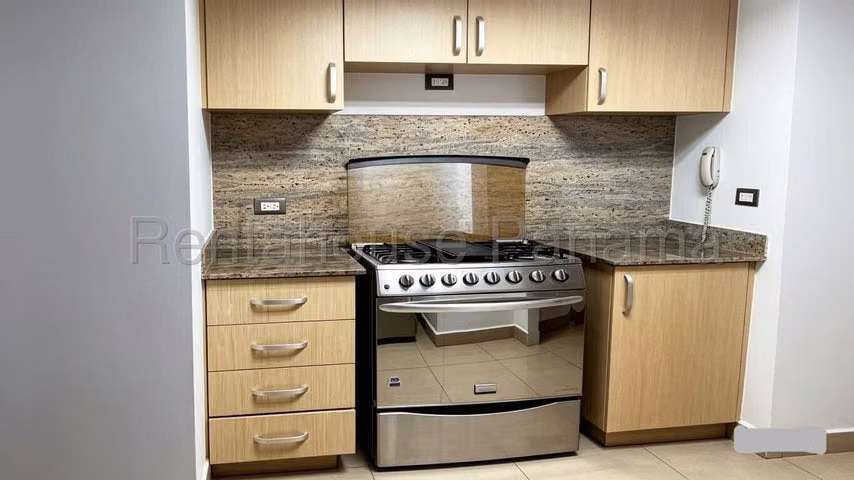 Venta de Apartamento en Condado del Rey 27LBR170