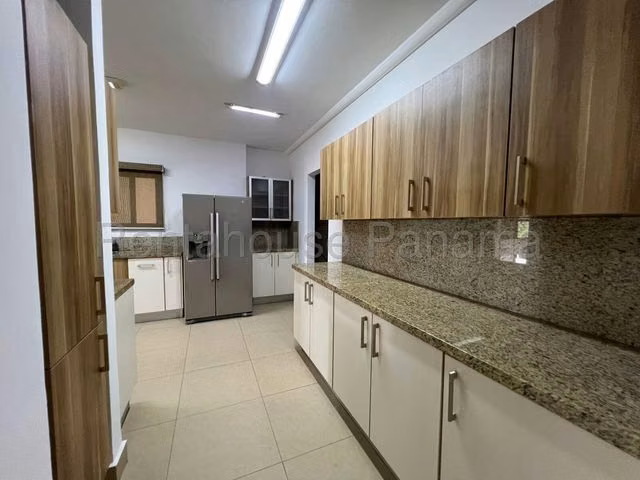 Venta de Apartamento en Albrook 25LBR9756