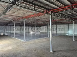 Local Comercial en Alquiler en Las Mañanitas 27jack202