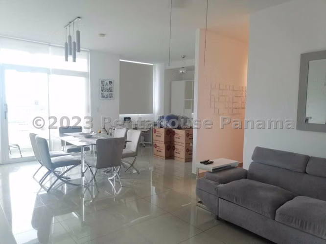VIVA YA! EN SAN FRANCISCO VENTA PH FIRENZE TOWER AMOBLADO ESM