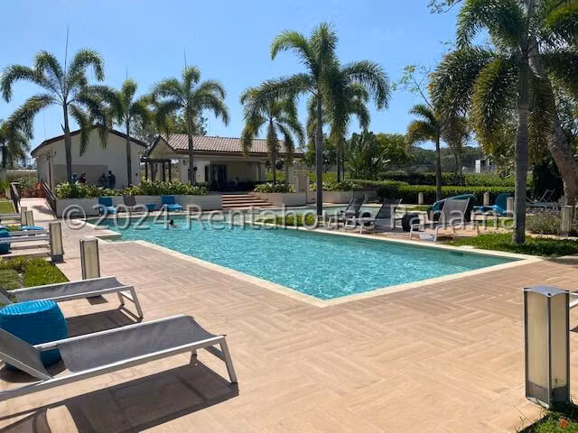 VIVA YA! EN PANAMA PACIFICO VENTA PH RIVER VALLEY AMOBLADO ESM