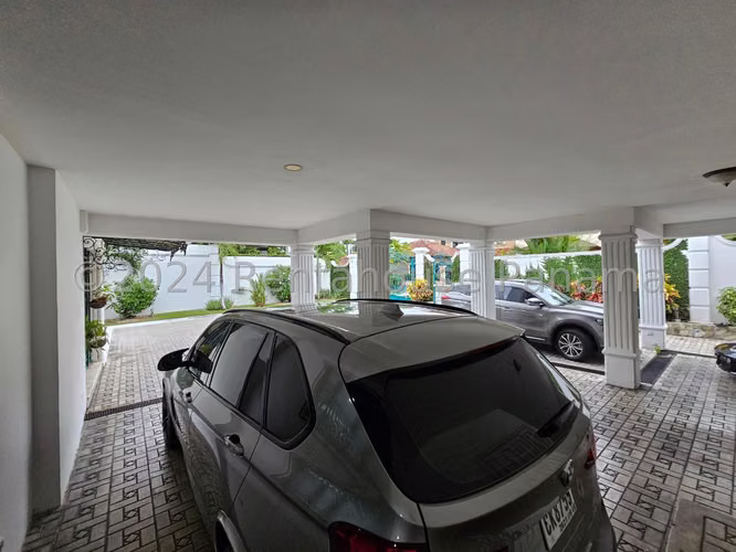 Casa en Venta en Altos de Golf AFC 26-2485