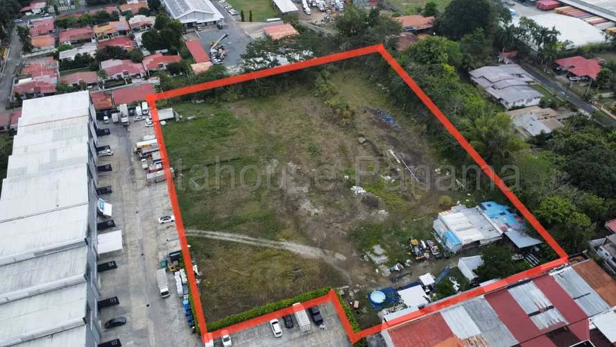VENTA DE TERRENO EN MILLA 8 TERRENO RR