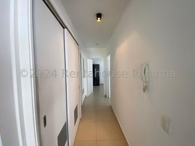 Venta de Apartamento en Panama Pacifico Ph River Valley Solo Cliente Directo LFC