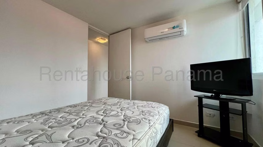 Se vende apartamento en PH Terramar en Vía Israel, San Francisco 27LDC222