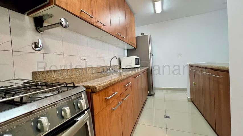 Se vende apartamento en PH Terramar en Vía Israel, San Francisco 27LDC222