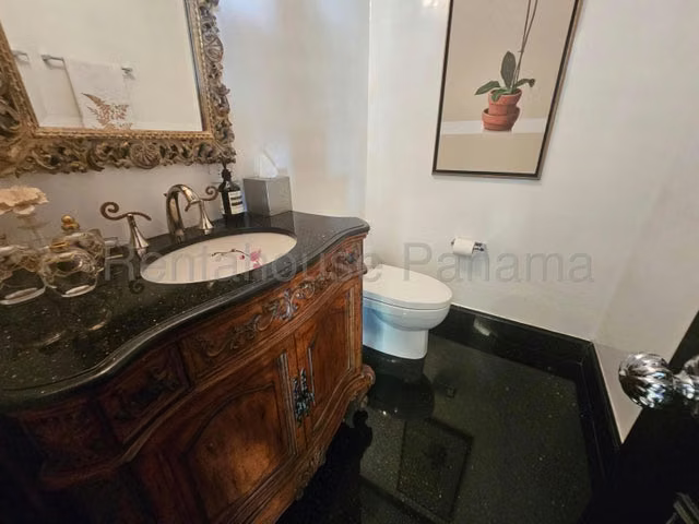 Venta Casa Altos del Golf San Francisco 26YCG5085