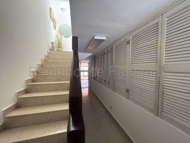 Venta de Casa en Obarrio Casa Nro 06 Solo Cliente Directo MC