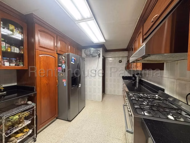 Venta de Casa en Obarrio, (Solo Cliente Directo)